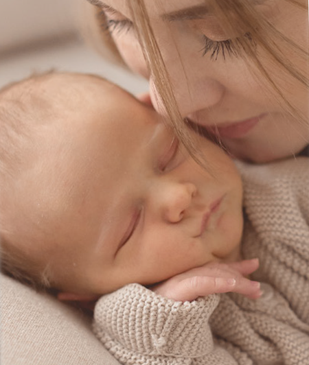 Newborn Fotografie – schlafendes Baby